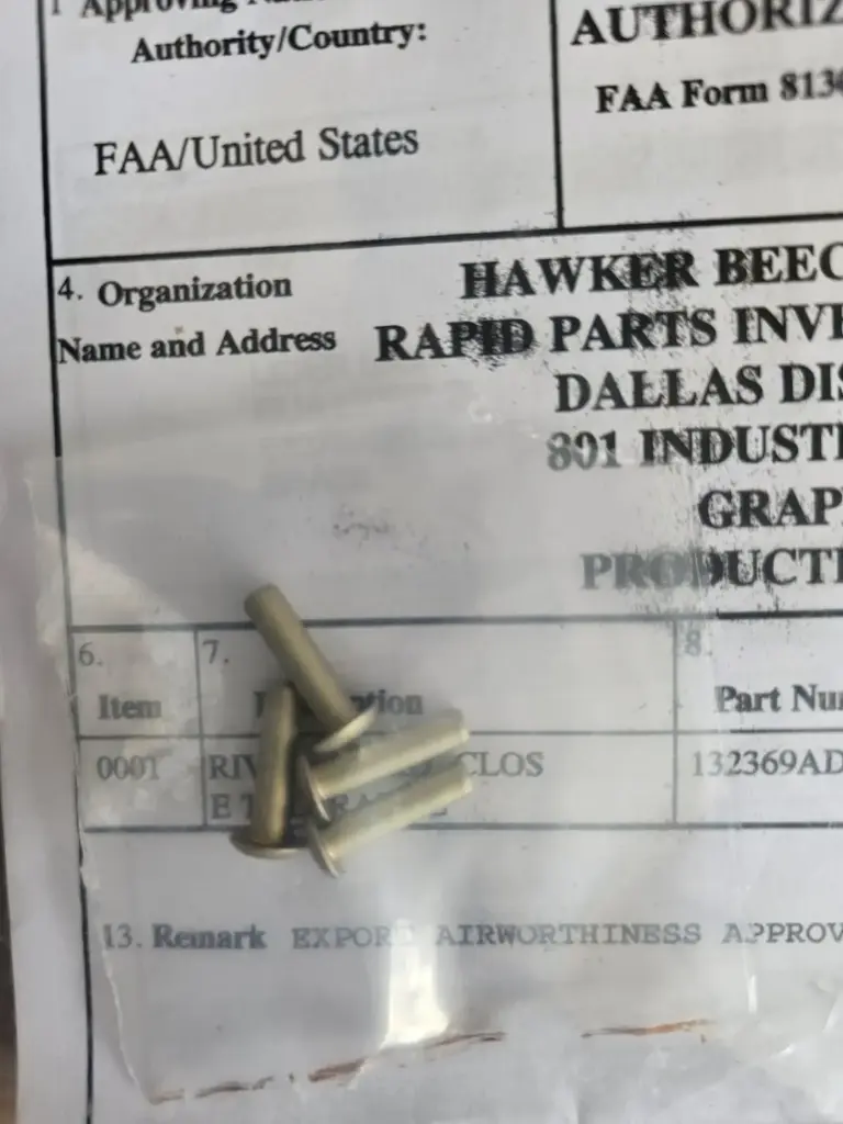 MS20470AD5-10 RIVET