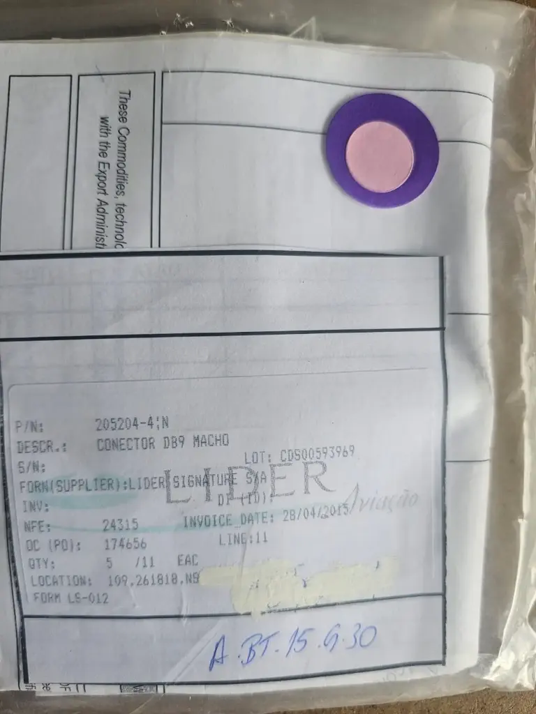 205204-4 DB9 MALE CONNECTOR