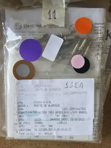[CR3243-4-5] CR3243-4-5 RIVET
